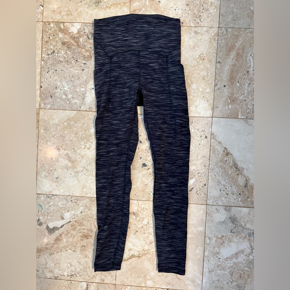 Lululemon leggings size 4